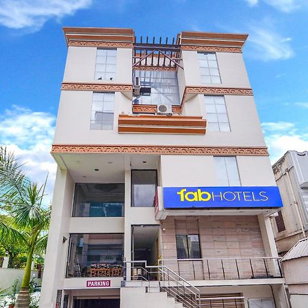 Fabhotel Ess Paradise - Nr Bus Stand Coimbatore Esterno foto