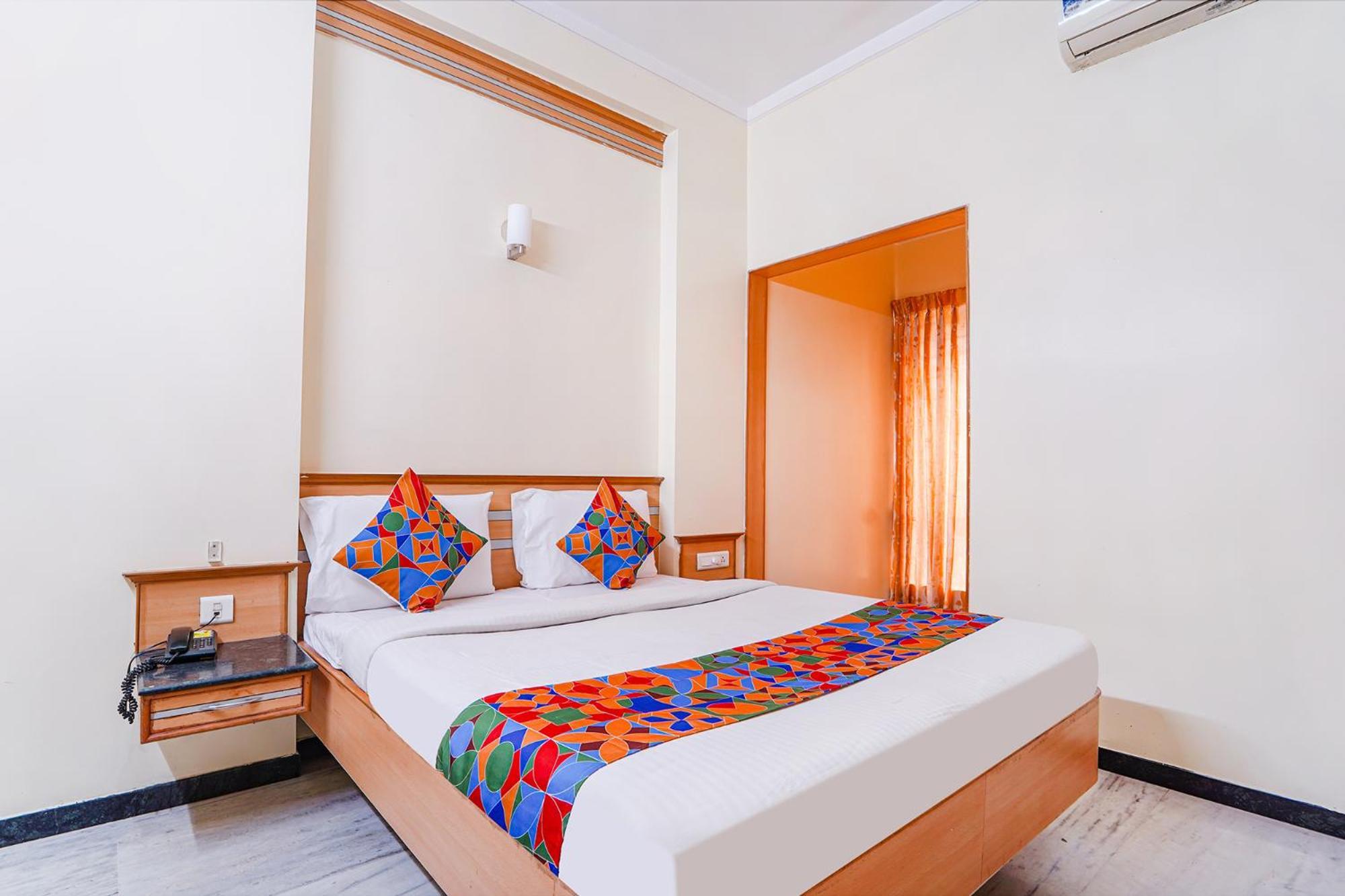 Fabhotel Ess Paradise - Nr Bus Stand Coimbatore Esterno foto
